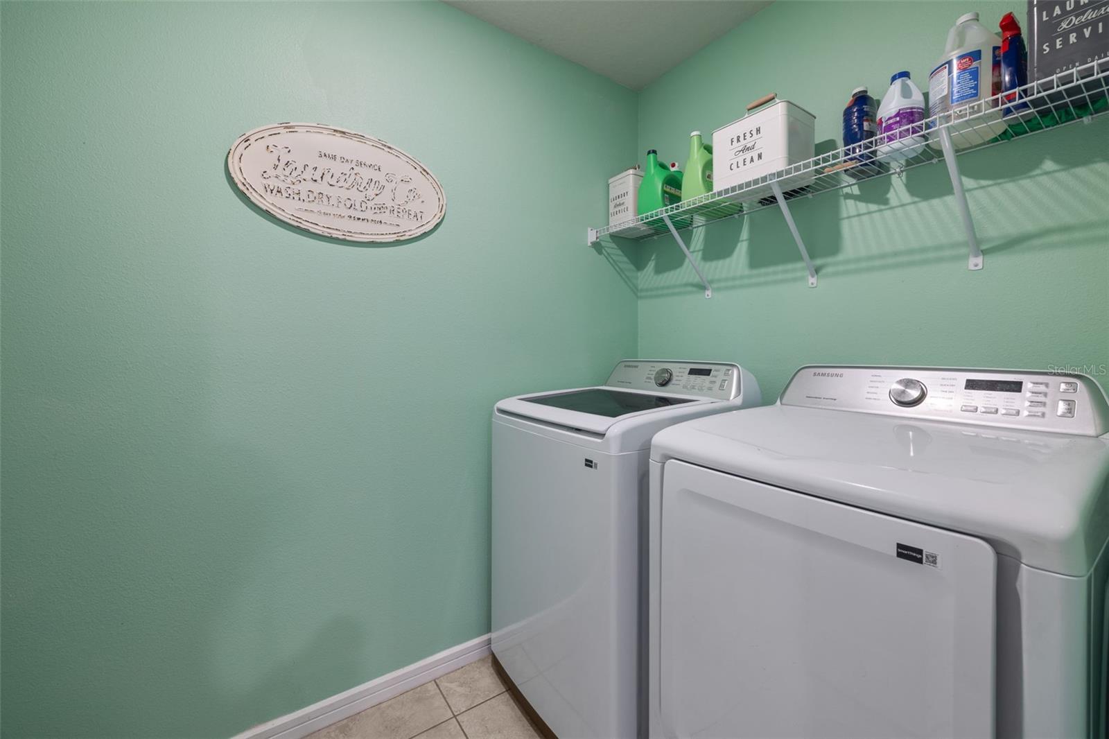 1007 GOLDEN SHINER AVE — photo 43