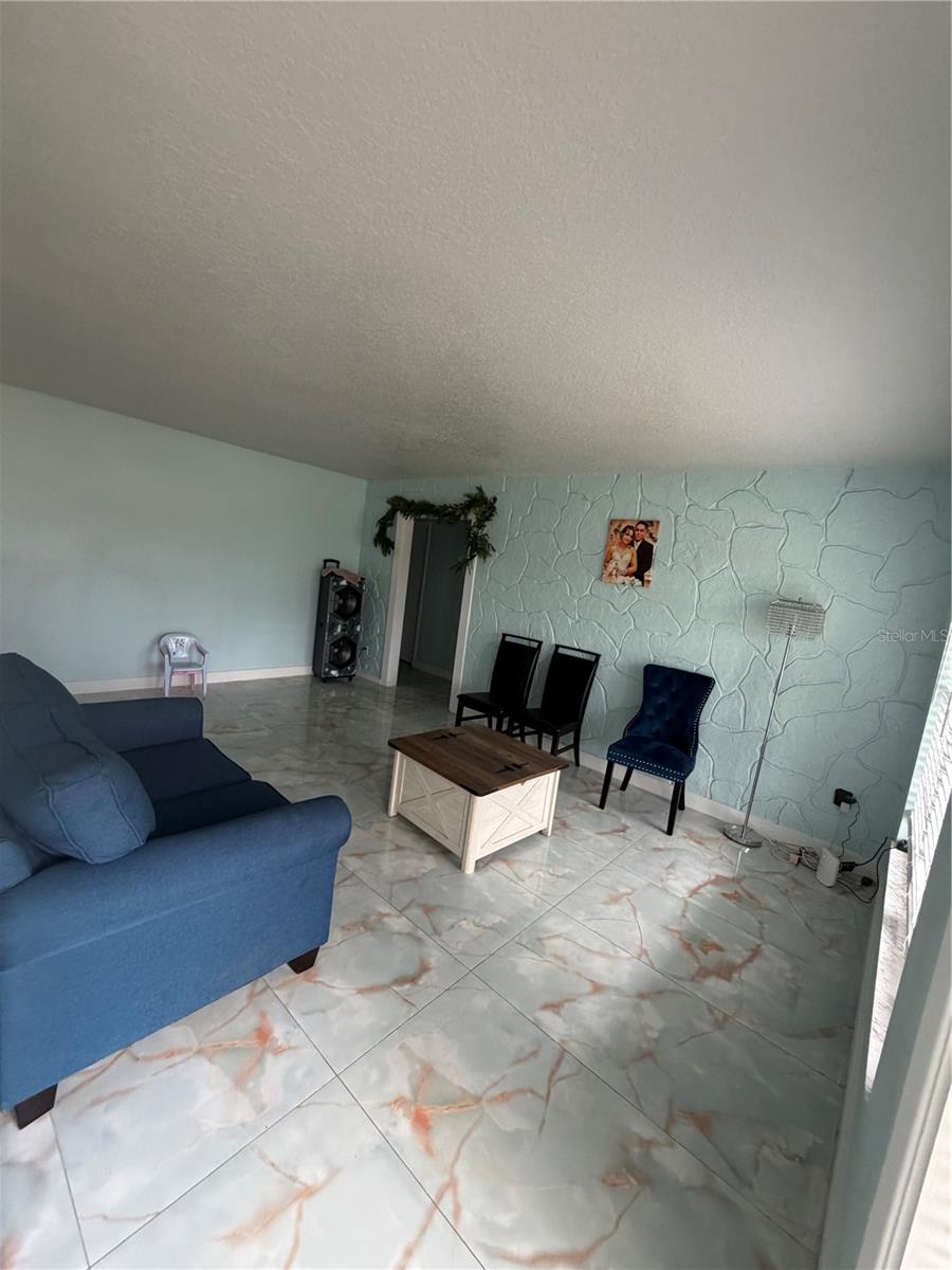 10909 W ELBOW DR — photo 9
