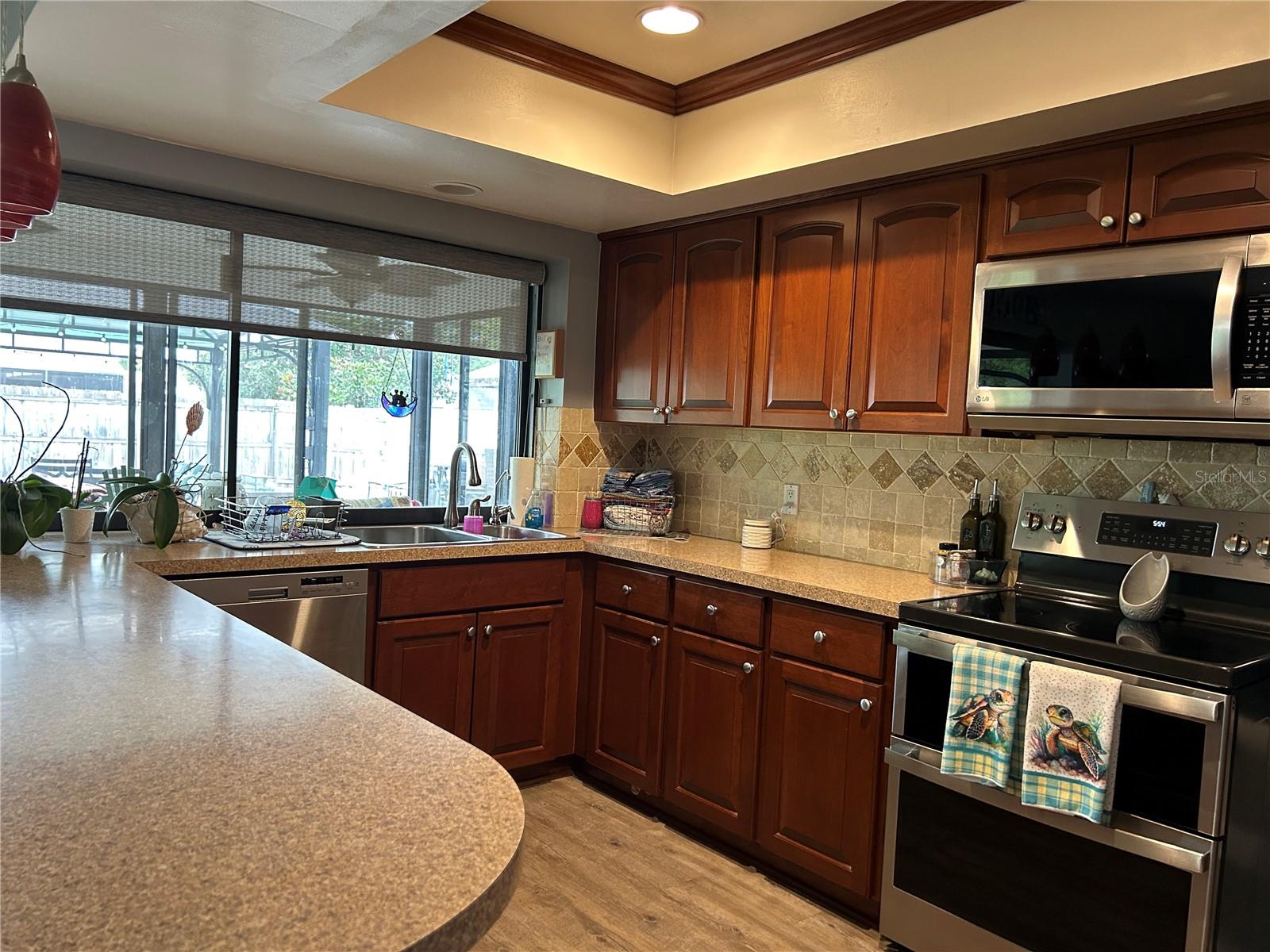 7702 RUSTY HOOK CT — photo 22