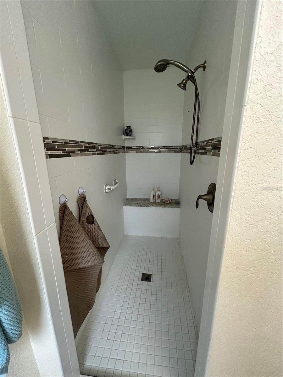 1759 HAINSWORTH AVE — photo 6