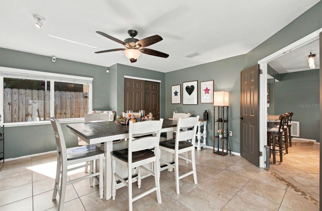 8246 PENWOOD DR — photo 28