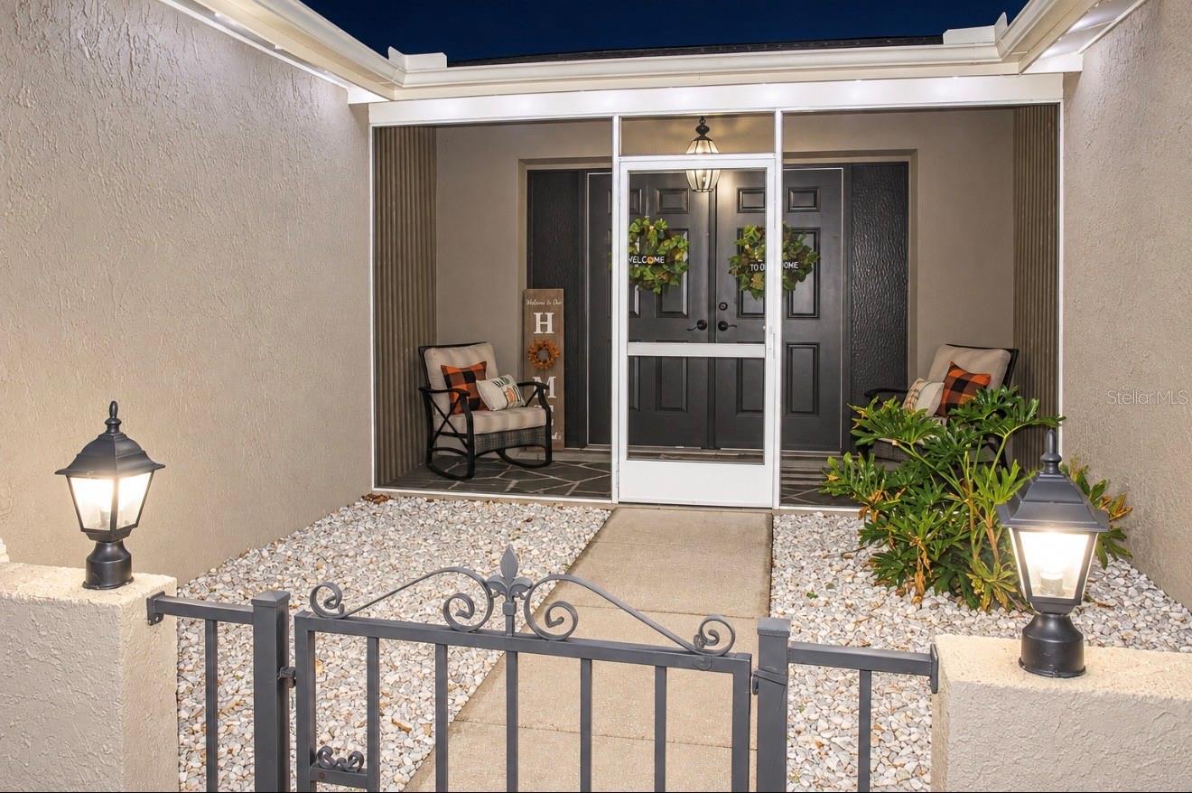 8246 PENWOOD DR — photo 2