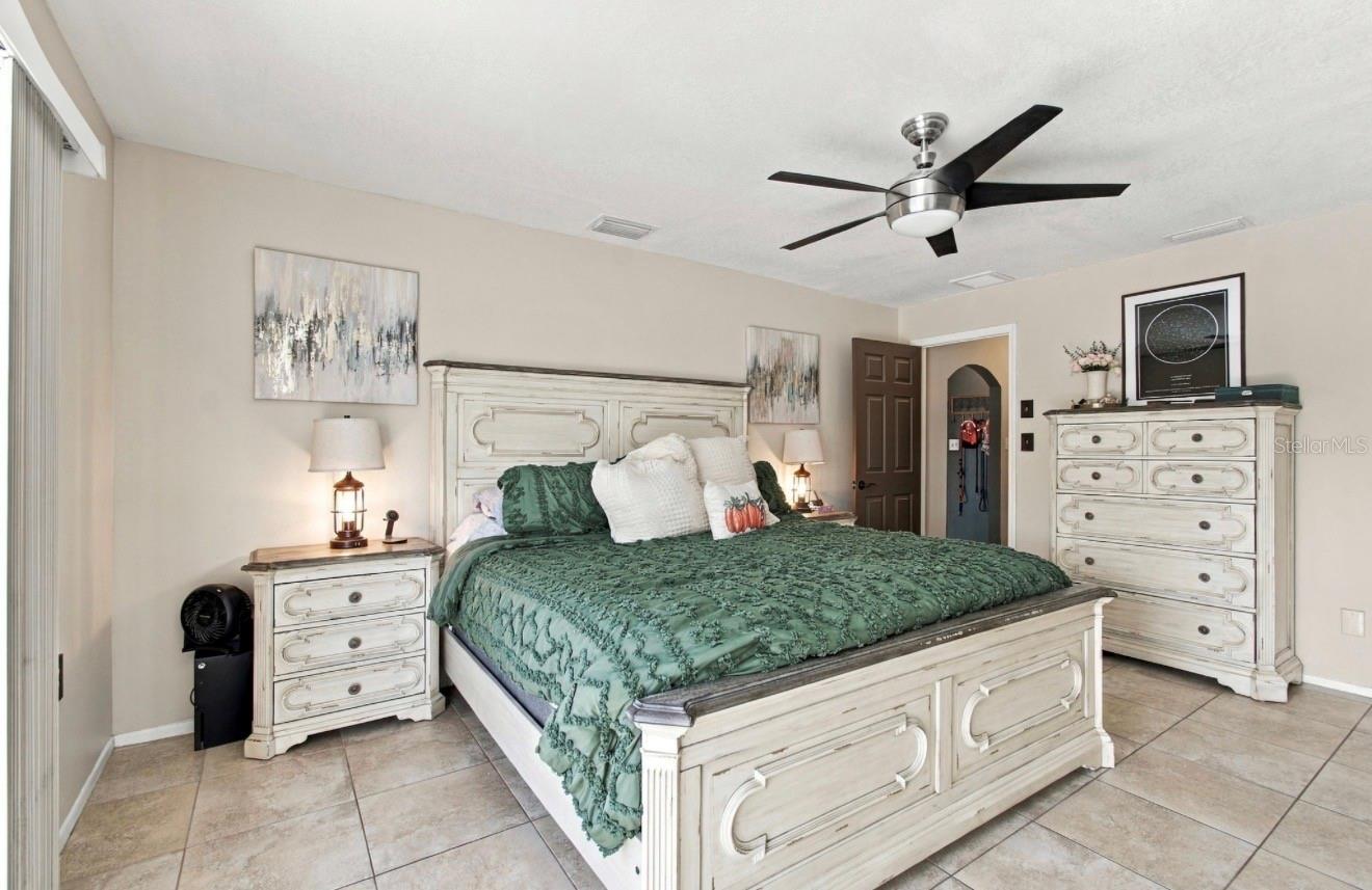 8246 PENWOOD DR — photo 29