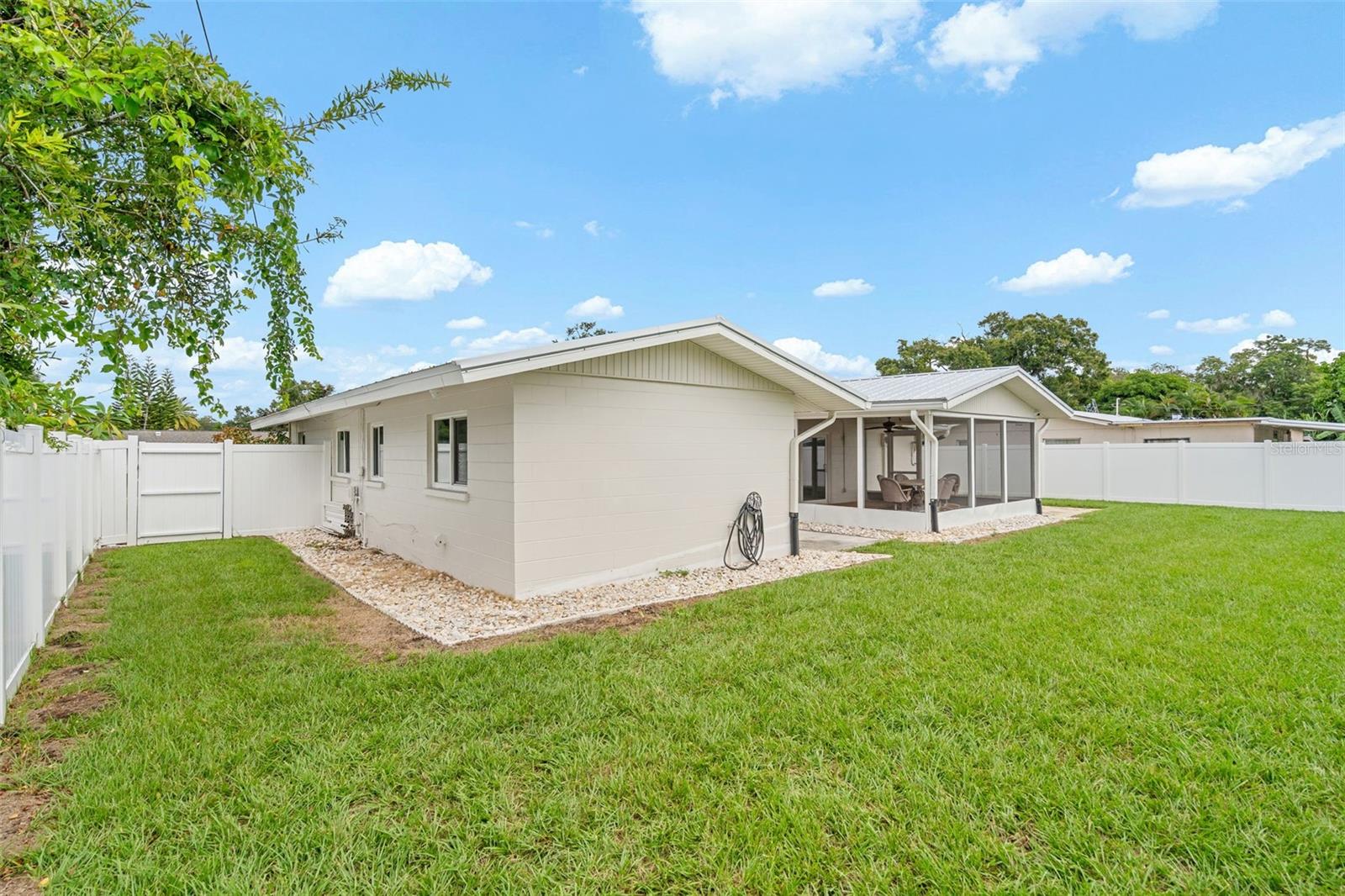 5420 STARWOOD PL — photo 41