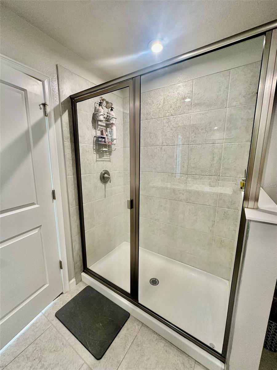 8511 PRIMROSE WILLOW PL — photo 16