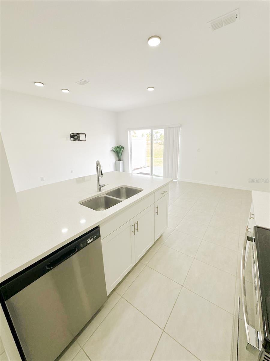 5924 WHETSTONE CT — photo 10