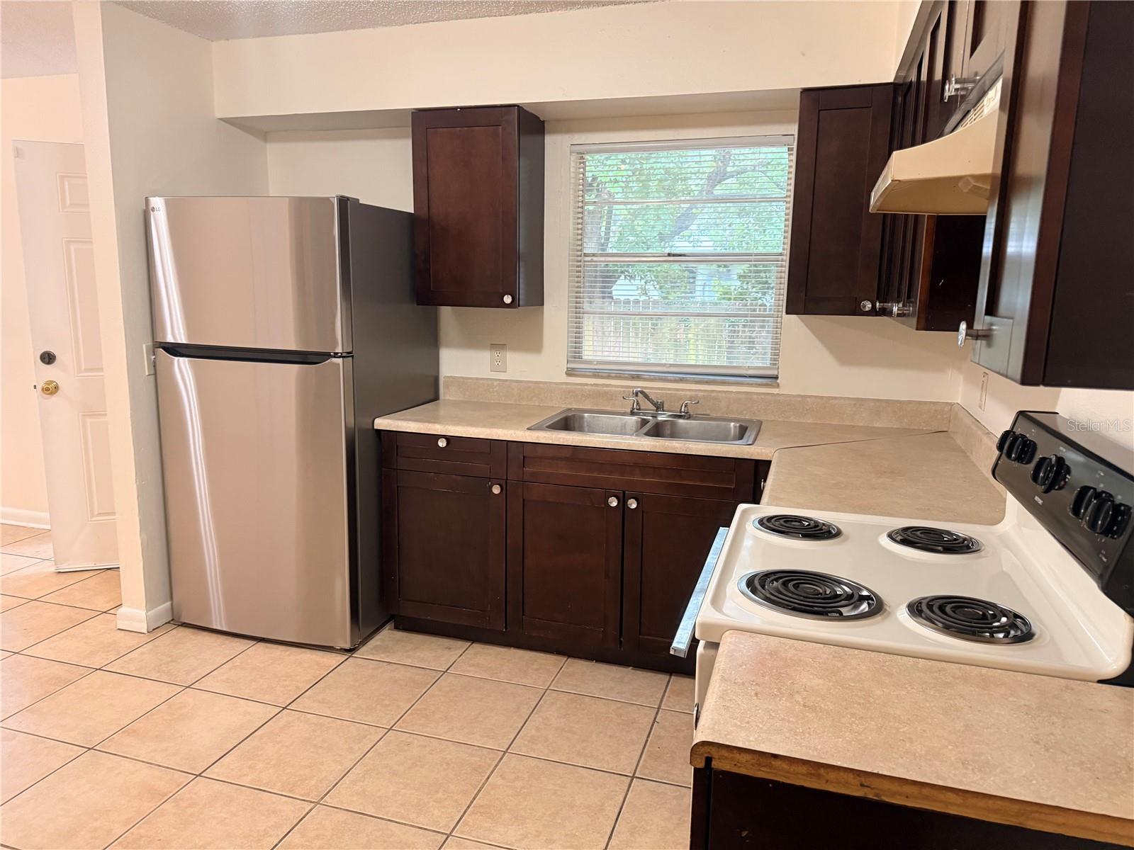 9406 N HARTTS DR #A — photo 11