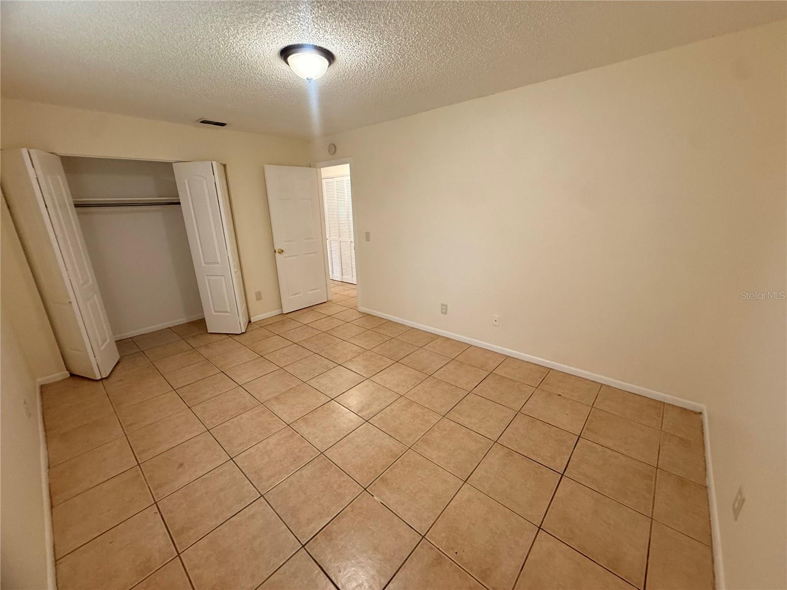 9406 N HARTTS DR #A — photo 19