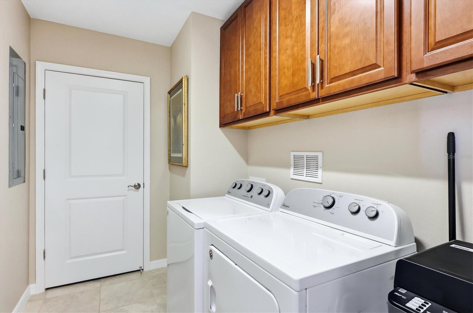 23160 BANBURY WAY #102 — photo 37