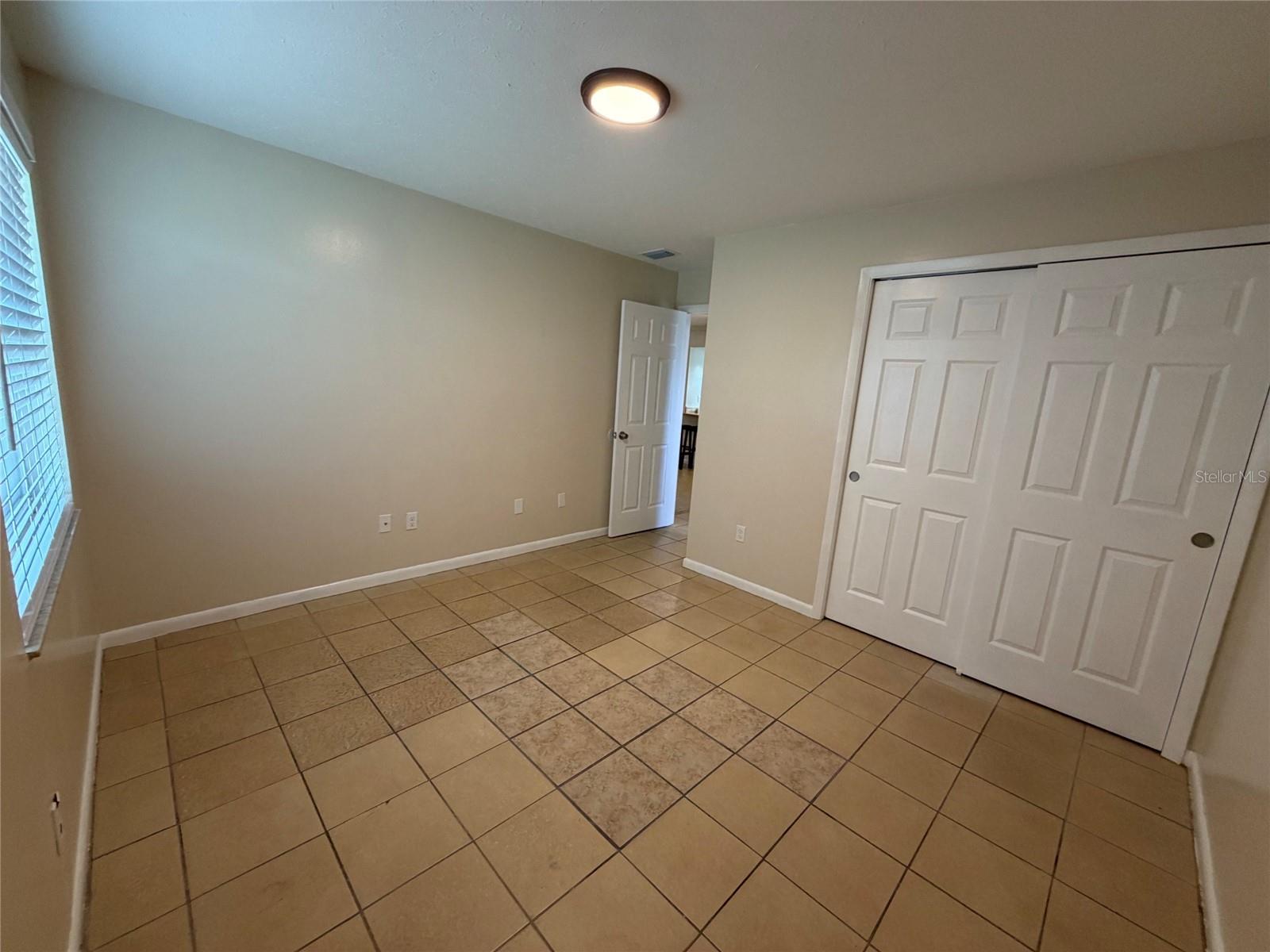 9523 FIELDVIEW CIR #9523 — photo 6