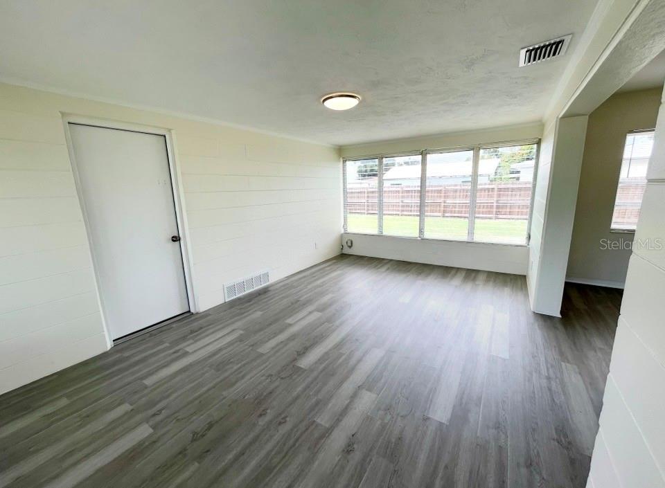 4675 ORLANDO CIR — photo 12