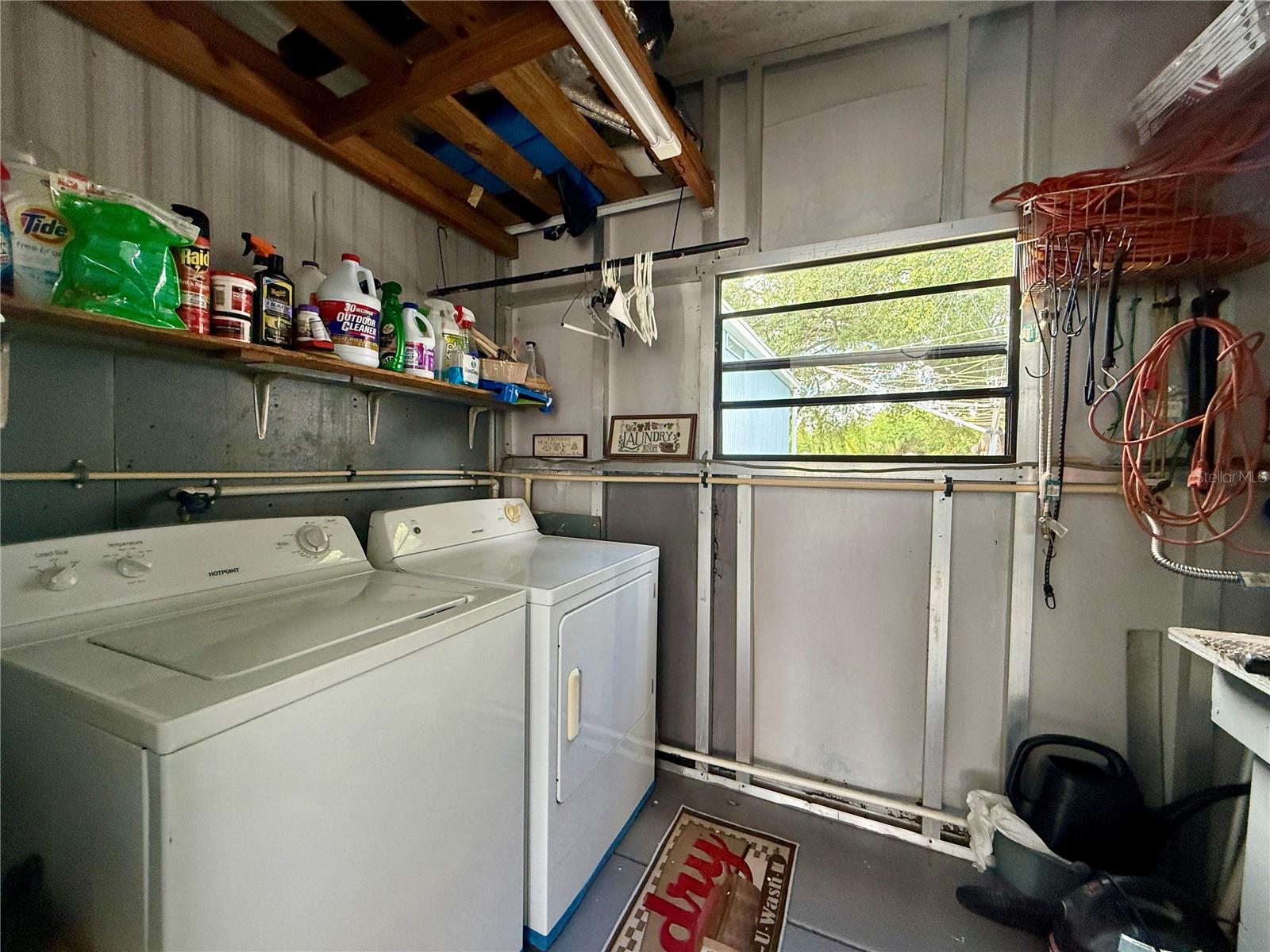 242 S PORT ROYAL LN — photo 14