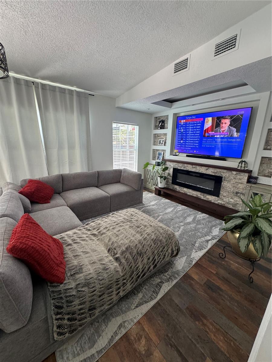 16008 SAGEBRUSH RD — photo 15