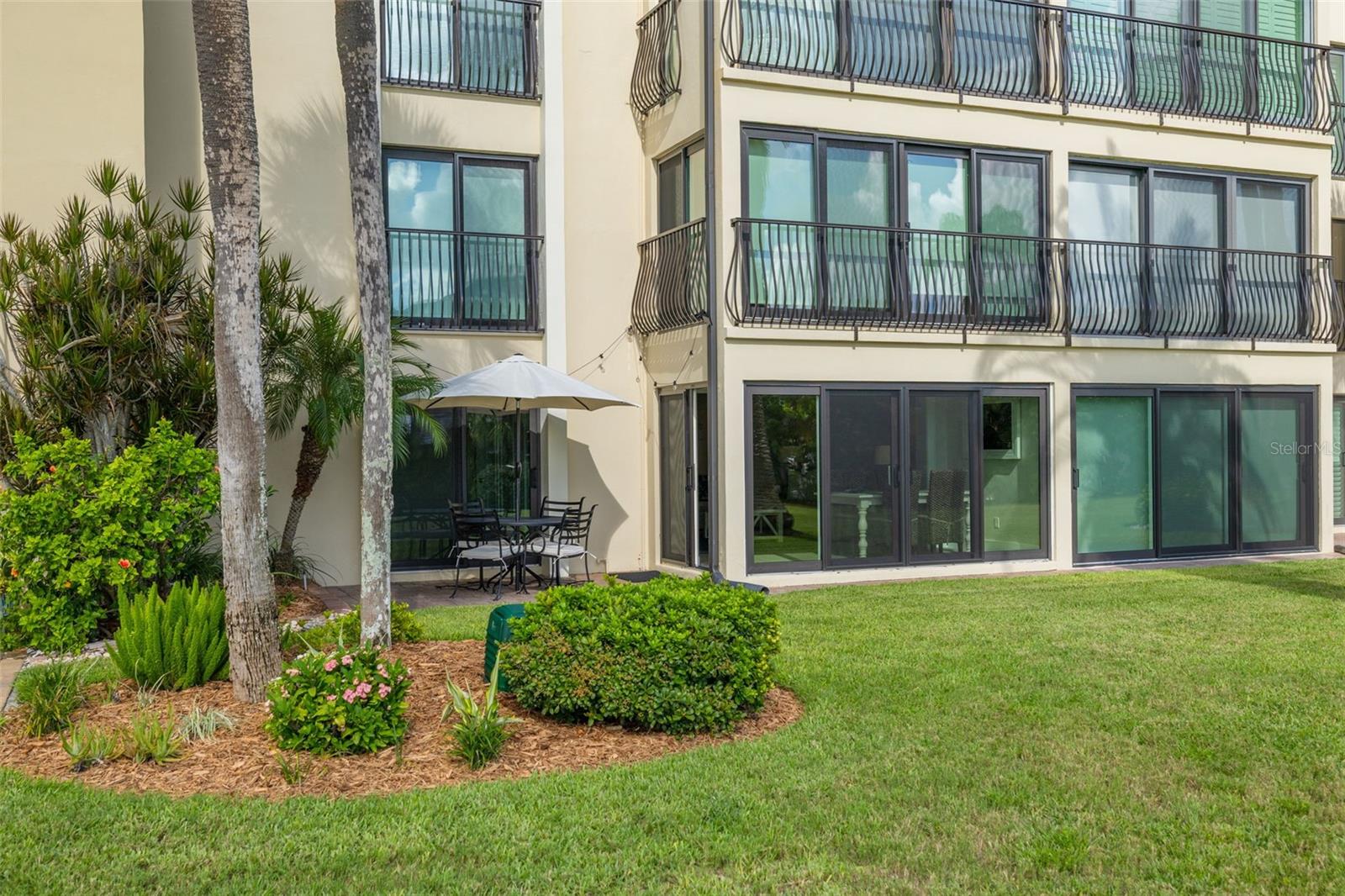 865 S GULFVIEW BLVD #109 — photo 19