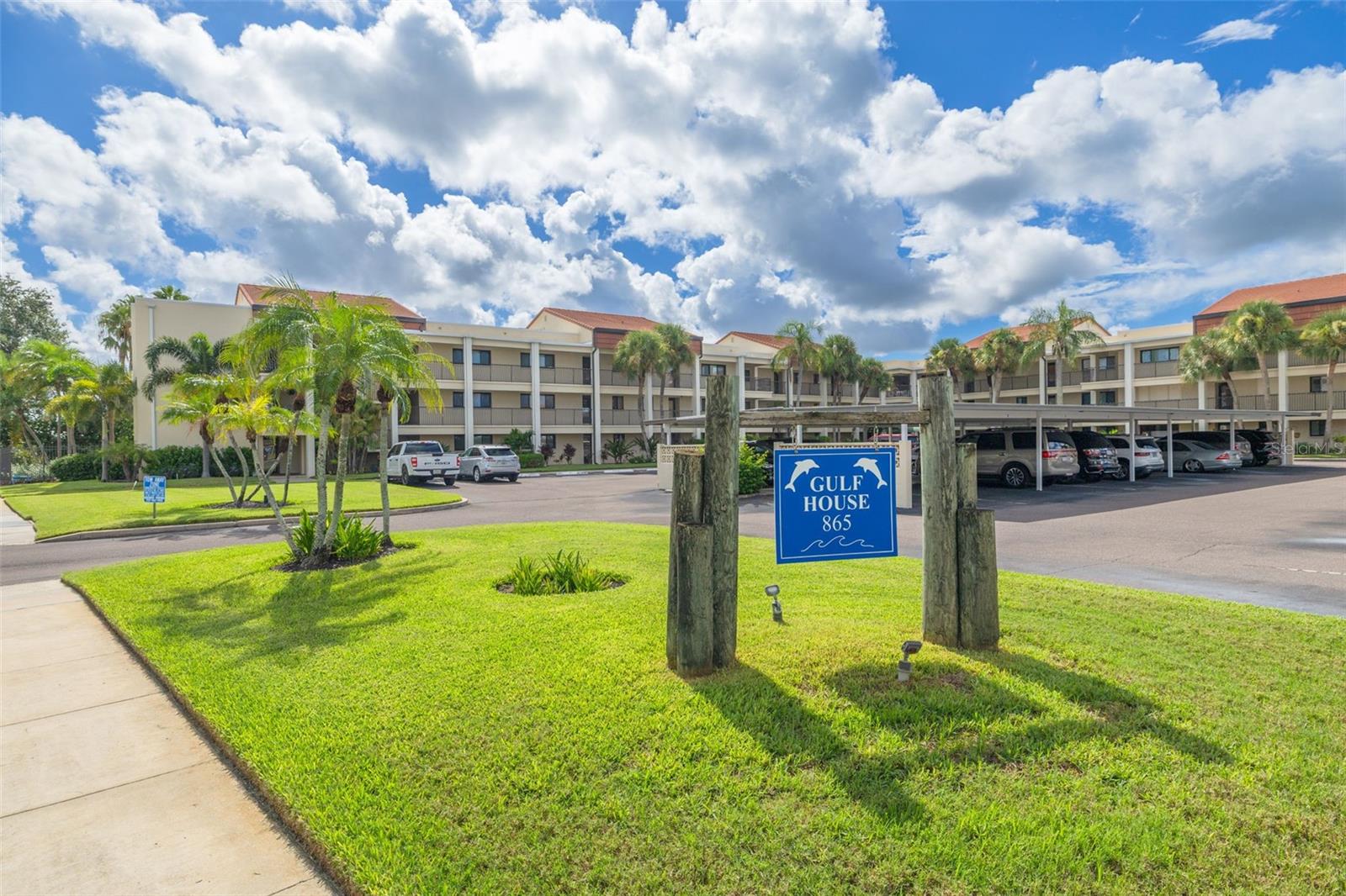 865 S GULFVIEW BLVD #109 — photo 3