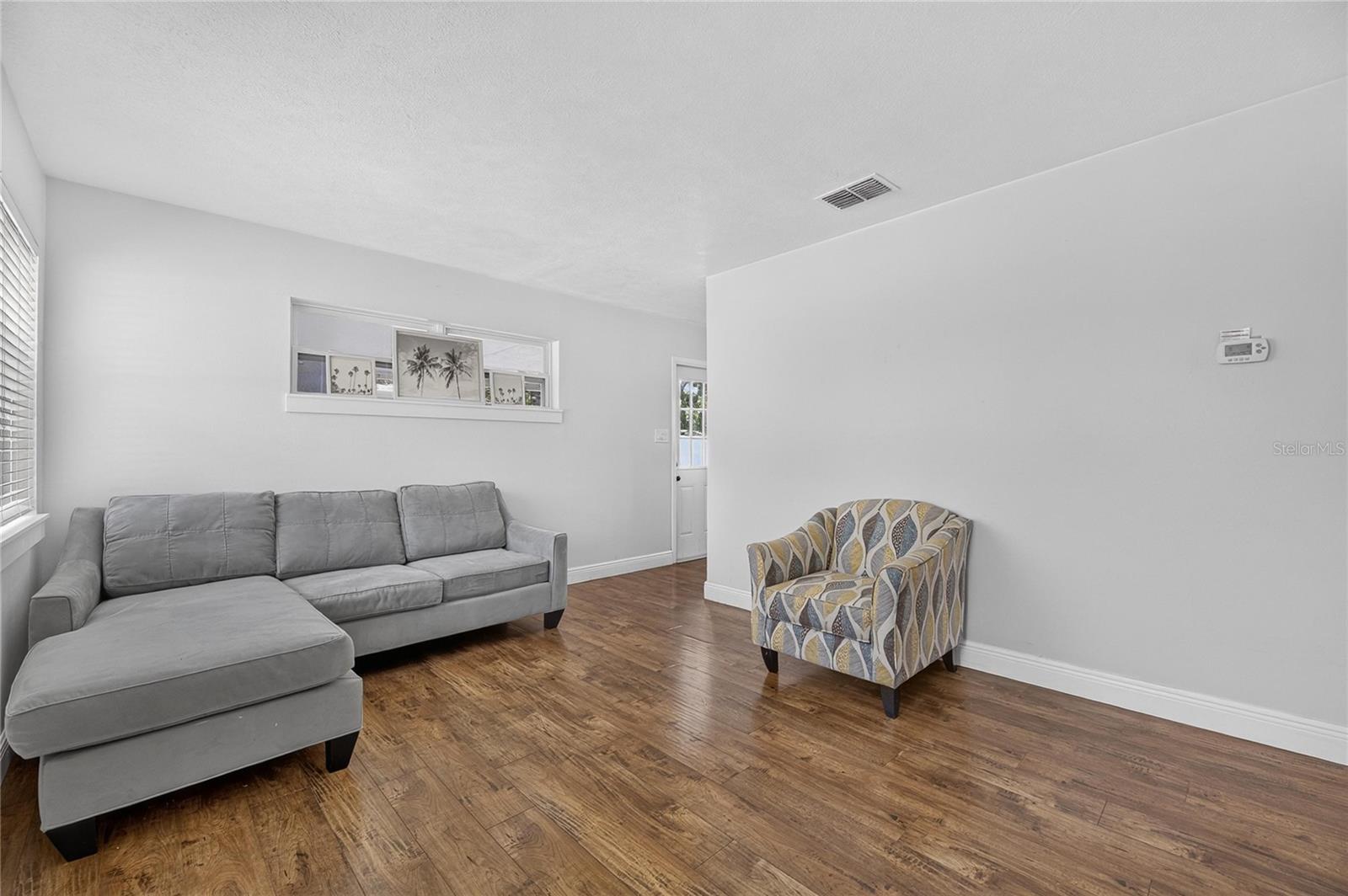 4421 W IOWA AVE — photo 9