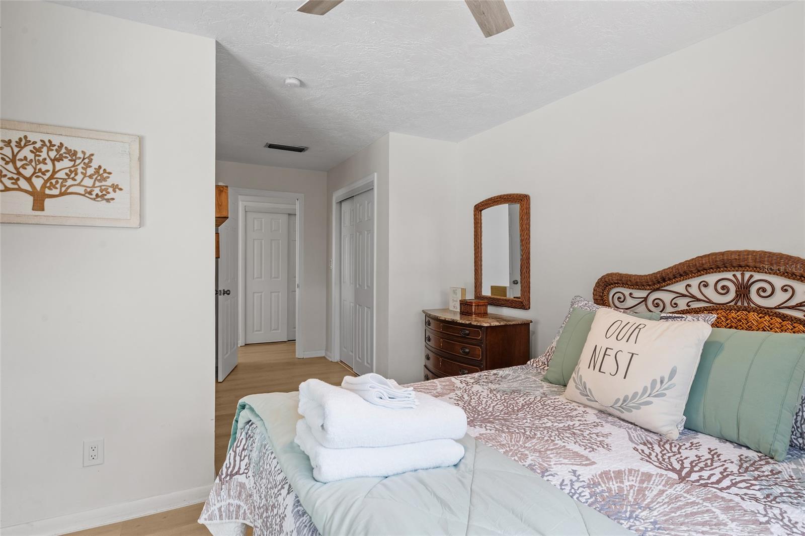 1863 MONICA DR — photo 23