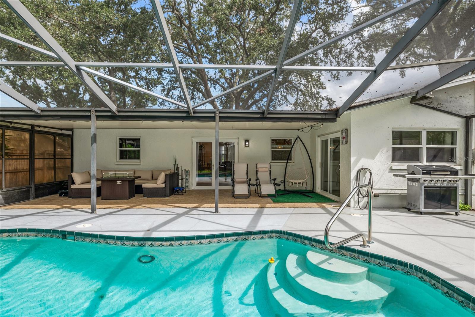 1863 MONICA DR — photo 35