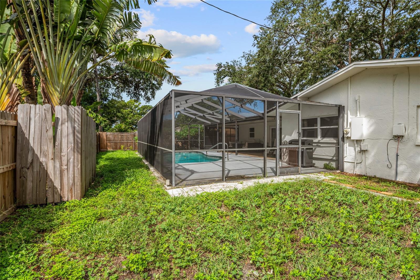 1863 MONICA DR — photo 37