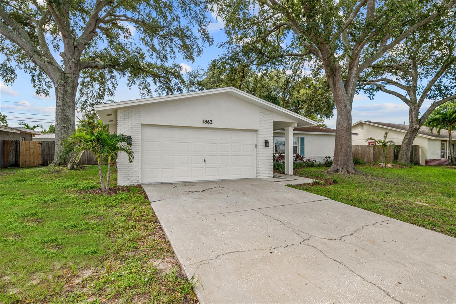 1863 MONICA DR — photo 52