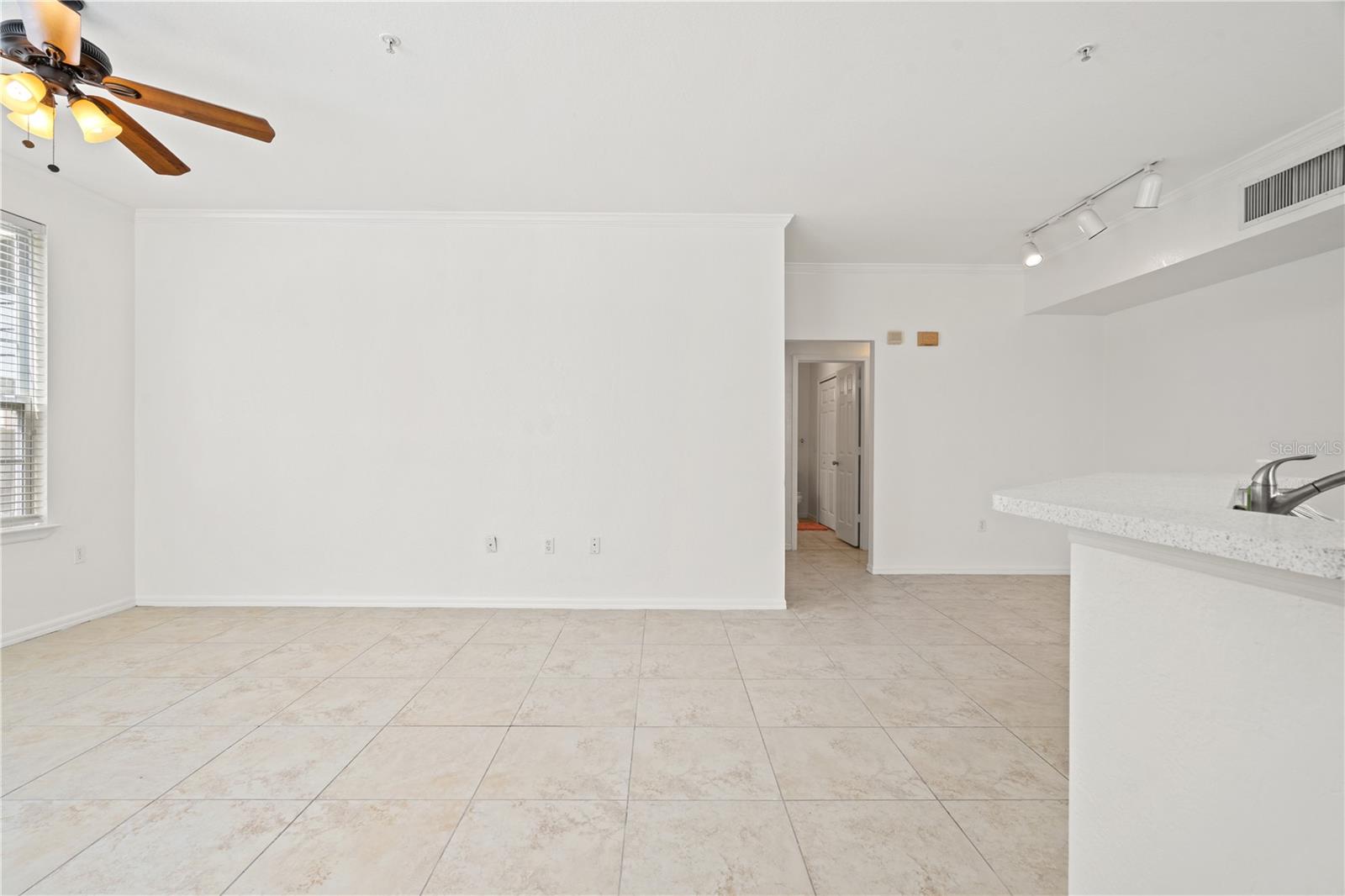 5561 ROSEHILL RD #103 — photo 5