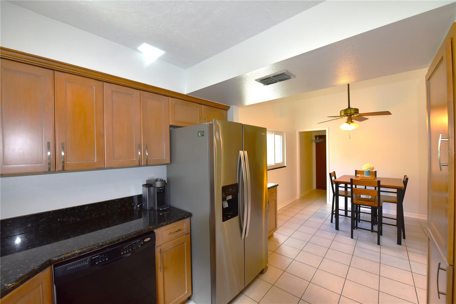 2529 INDIGO DR — photo 24