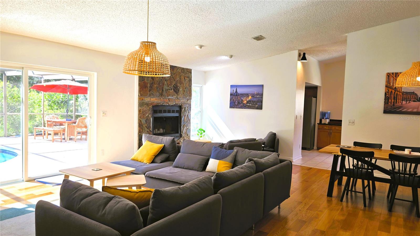 2529 INDIGO DR — photo 11