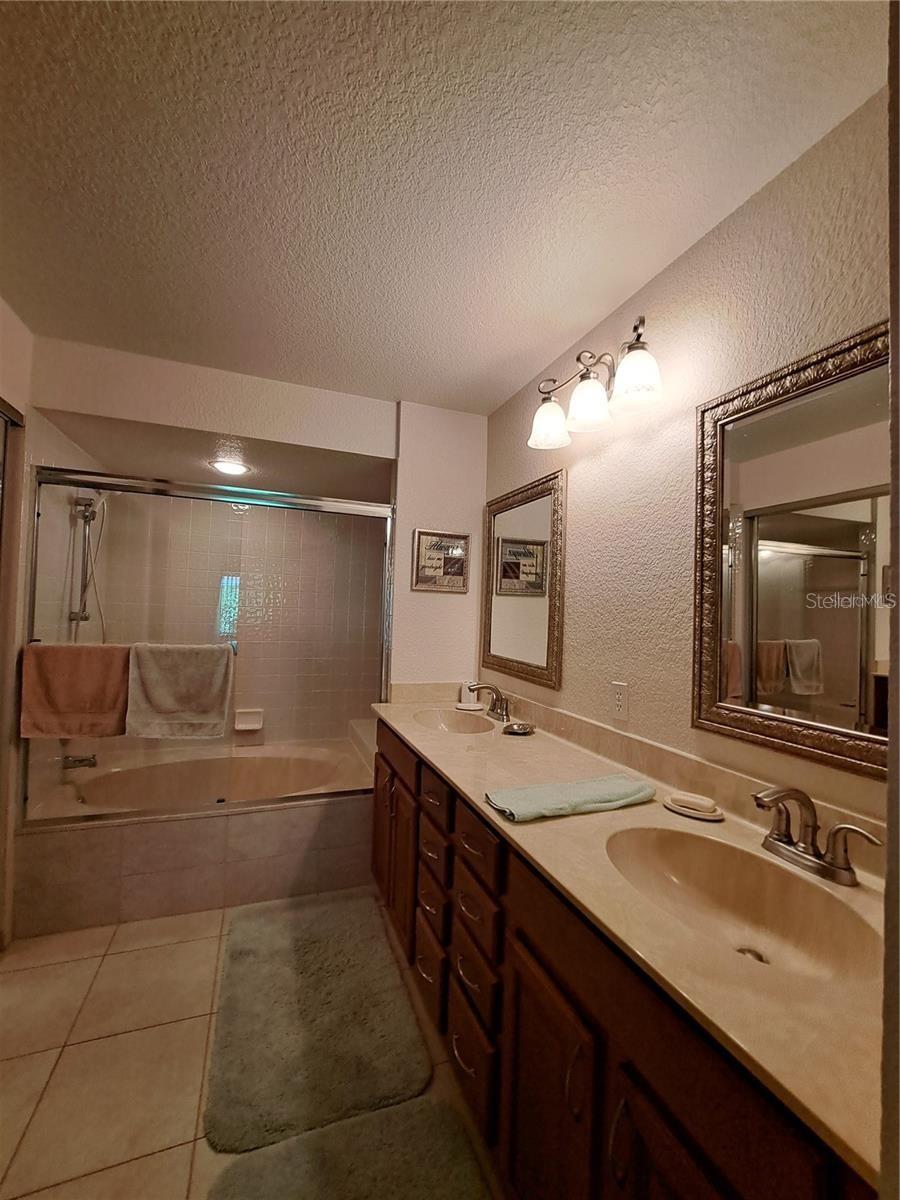 5316 LOCHMEAD TER — photo 35