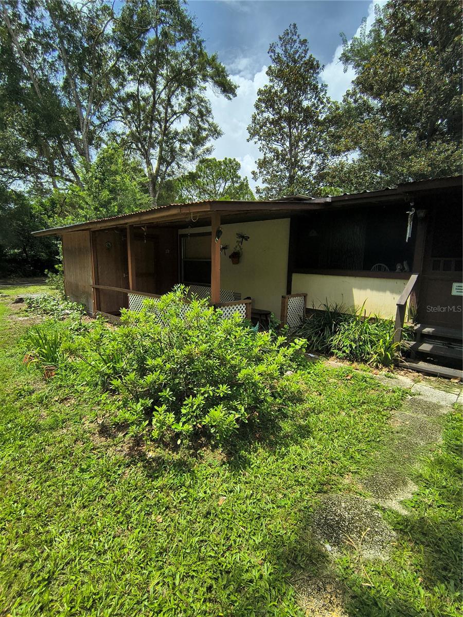 18250 CAUFIELD RD — photo 2
