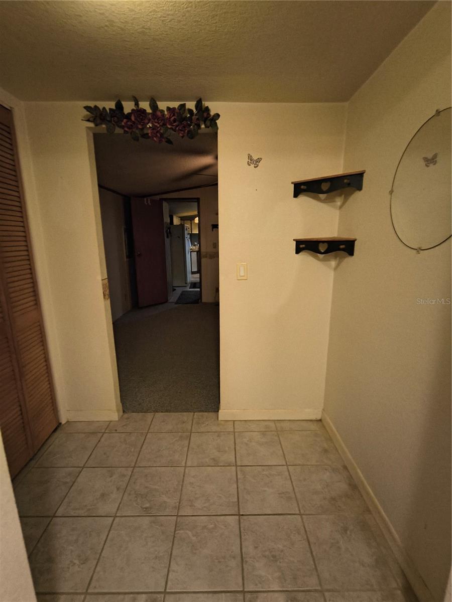 18250 CAUFIELD RD — photo 20