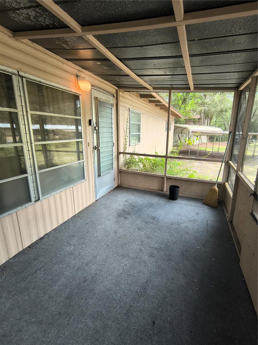 18250 CAUFIELD RD — photo 29