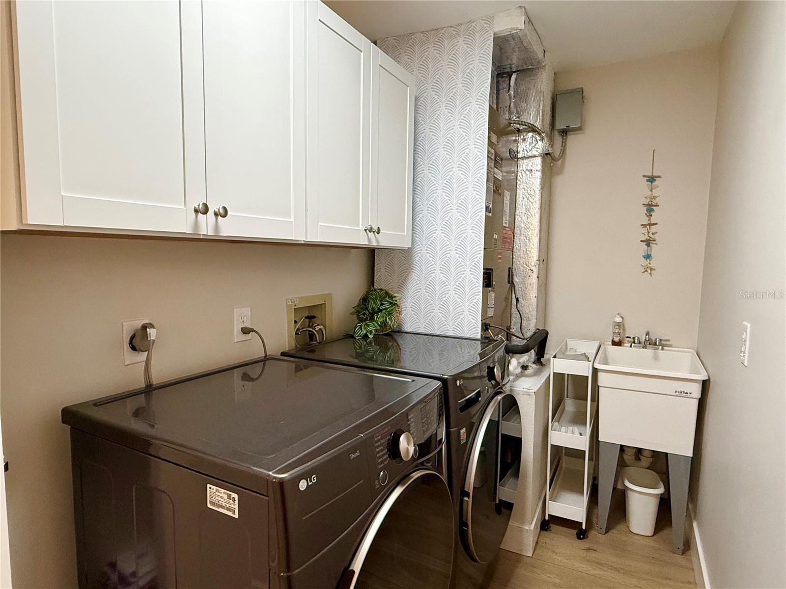 3428 BROOKRIDGE LN — photo 18