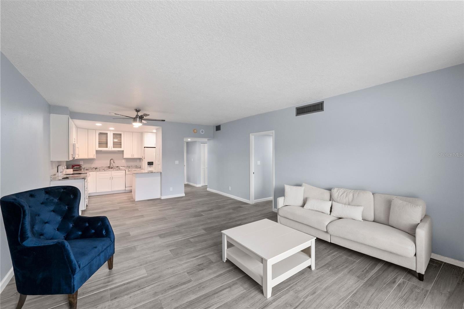 420 64TH AVE #102 — photo 8