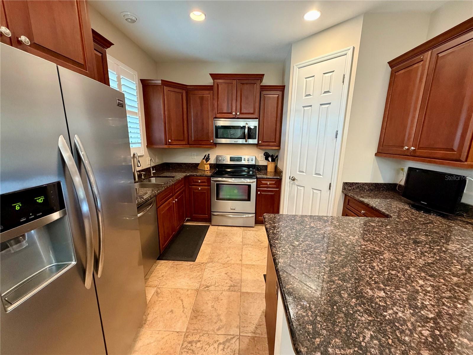 7181 WESTWOOD WAY — photo 12