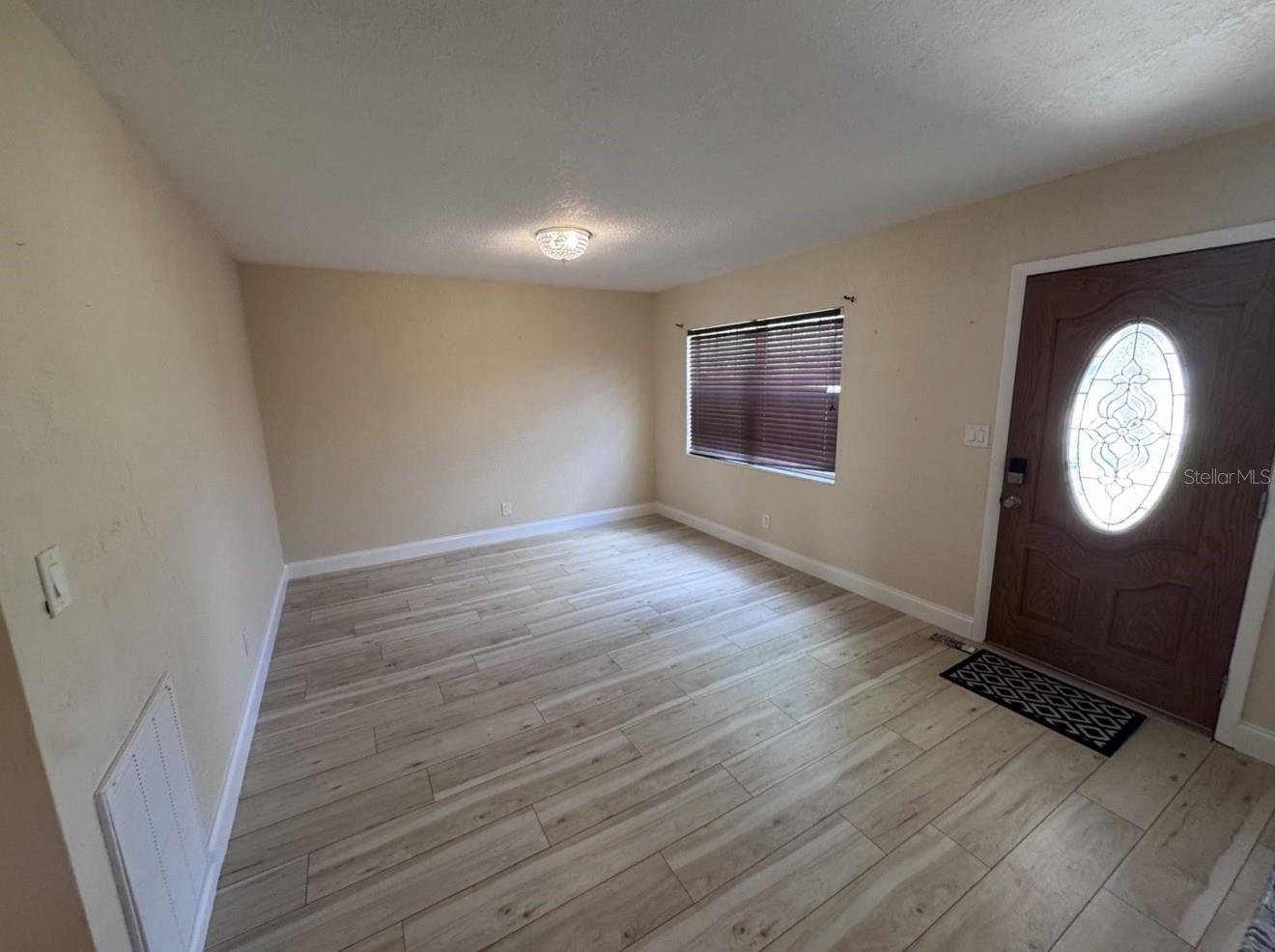 8915 59TH WAY N — photo 2