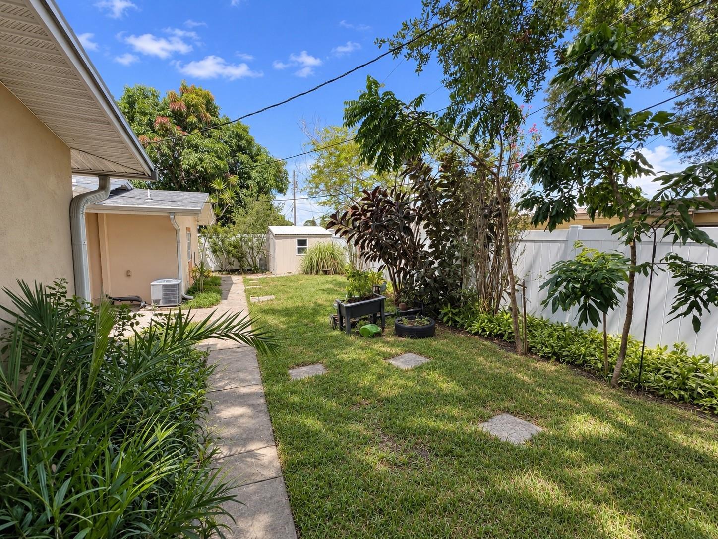8915 59TH WAY N — photo 18