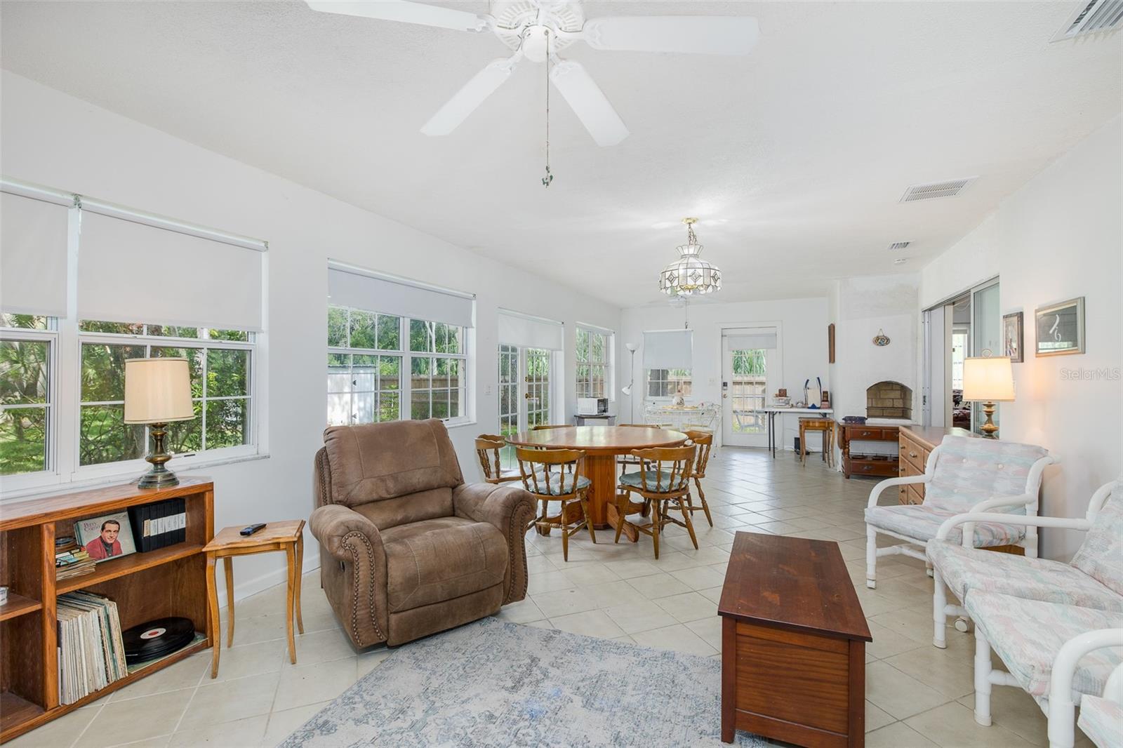 4715 NEEDLE PALM DR — photo 42