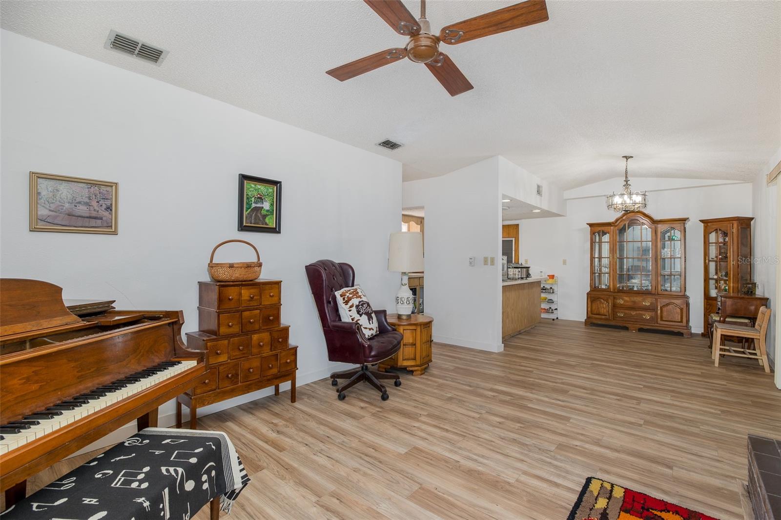 4715 NEEDLE PALM DR — photo 33