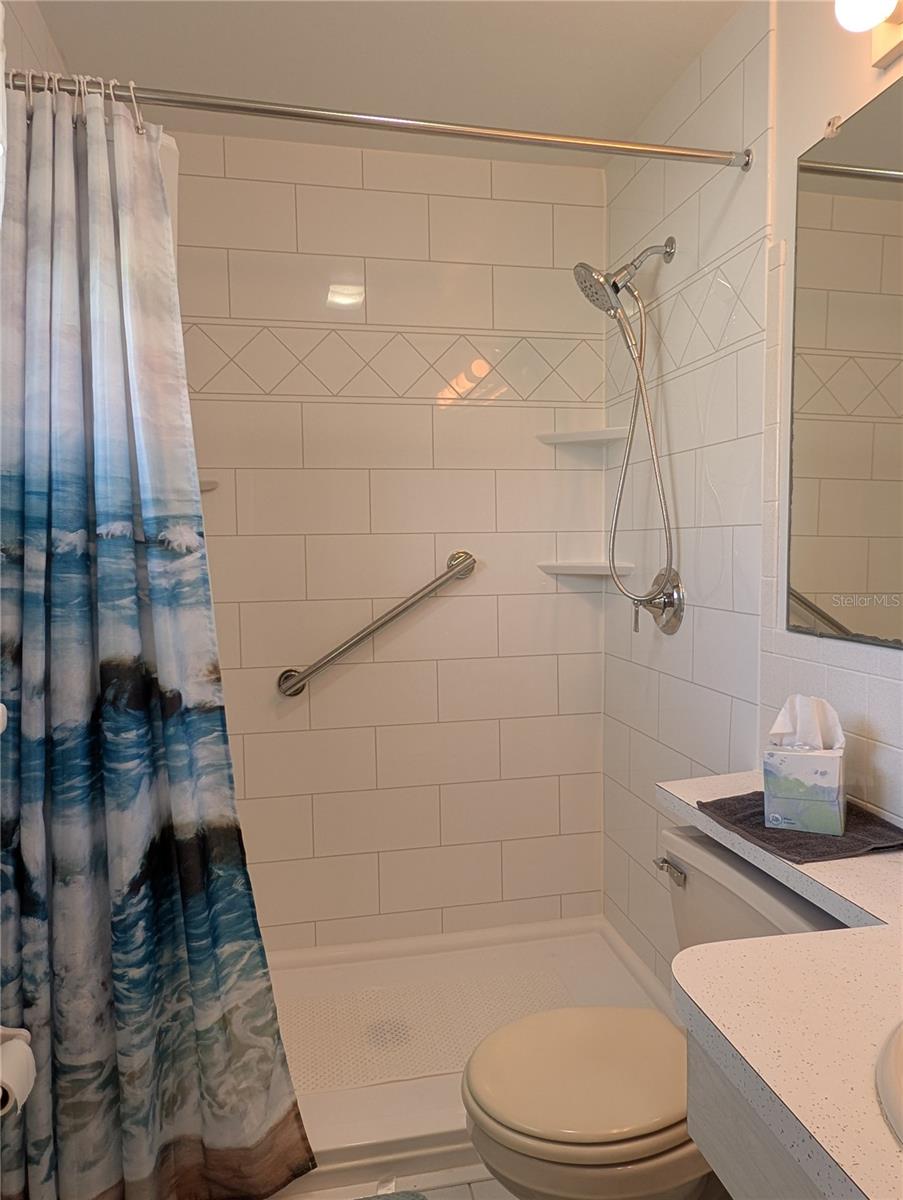 9460 45TH PL N #1 — photo 12