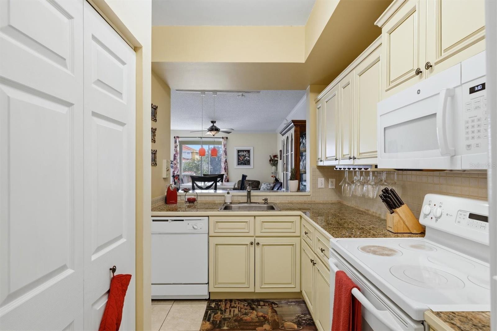 5001 BARALDI CIR #22-209 — photo 11