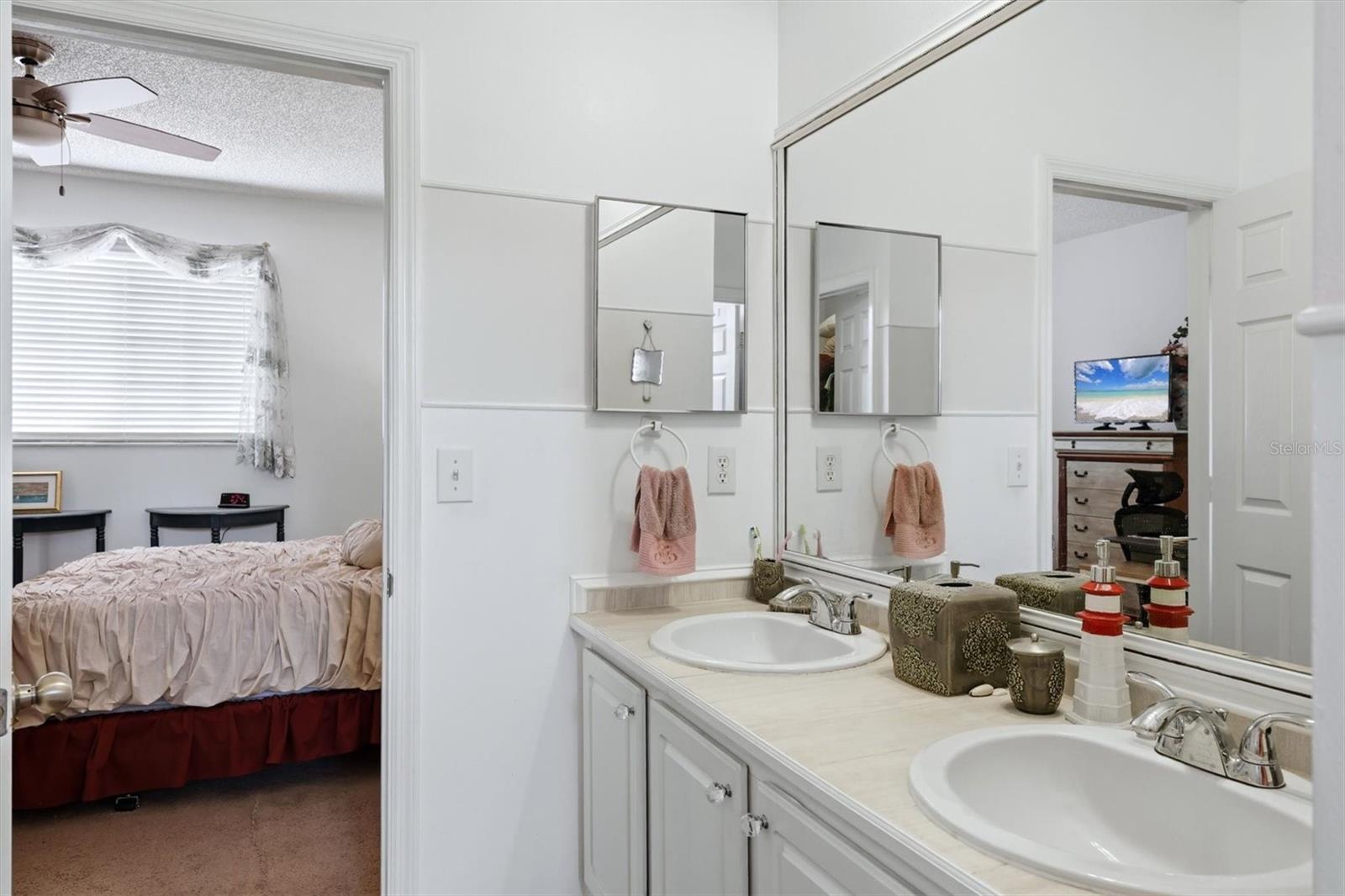 5001 BARALDI CIR #22-209 — photo 16