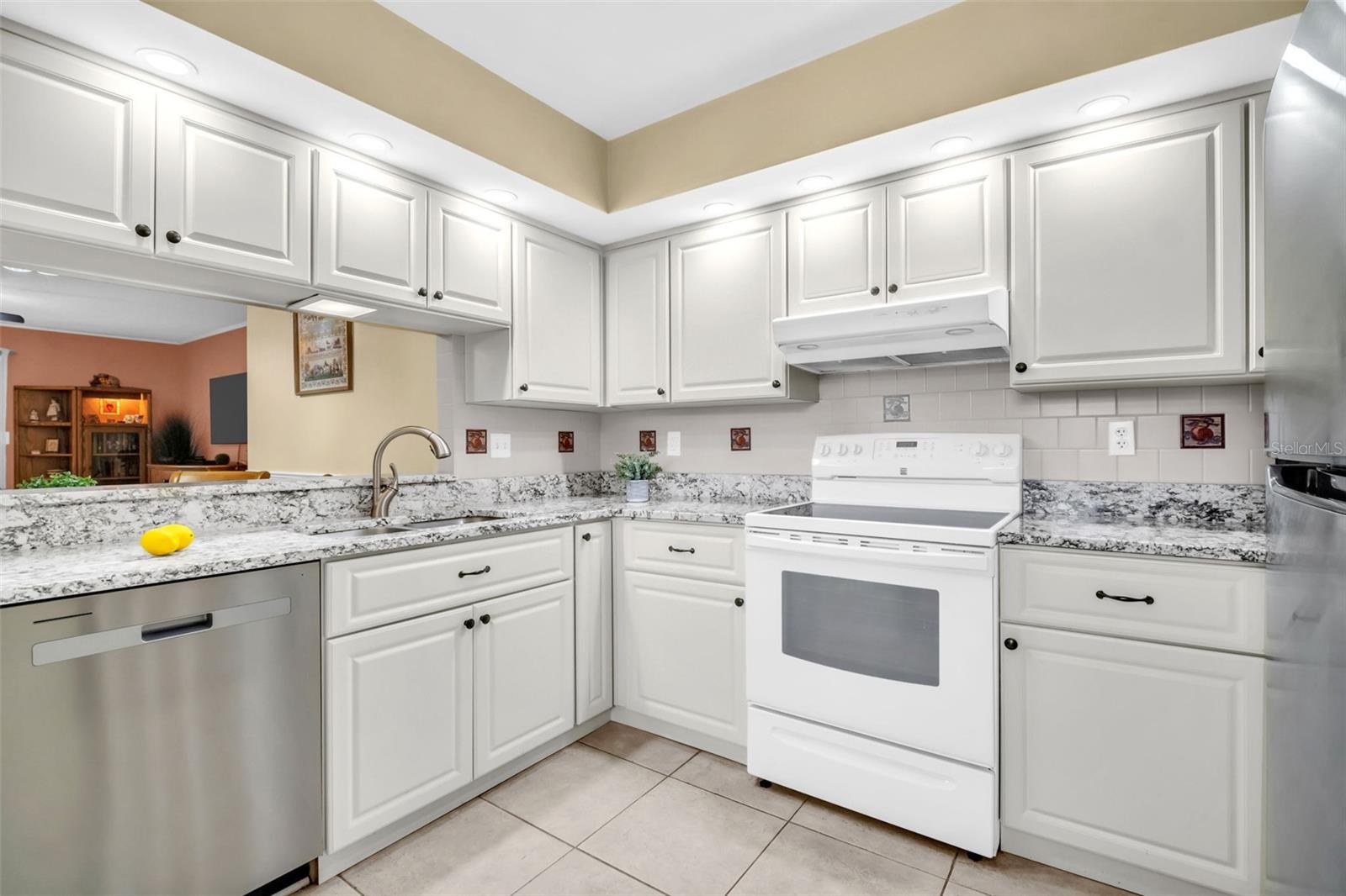 2700 NEBRASKA AVE #5-205 — photo 14