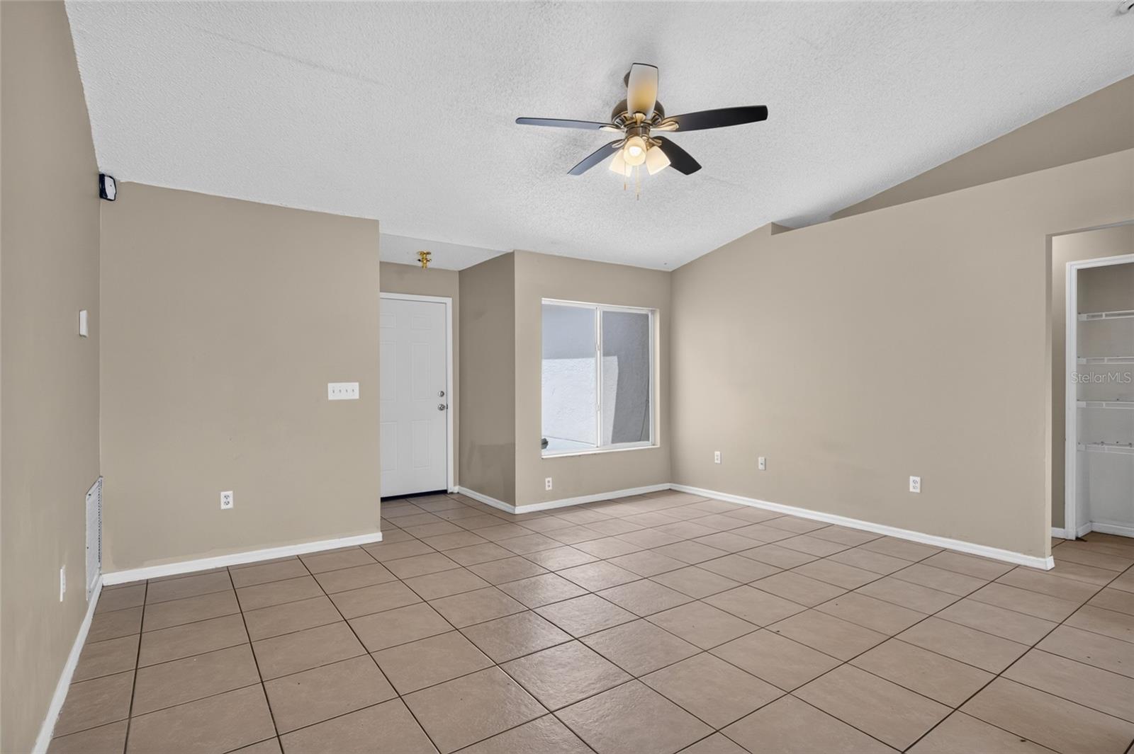 310 SHELBY BROOKE DR — photo 7