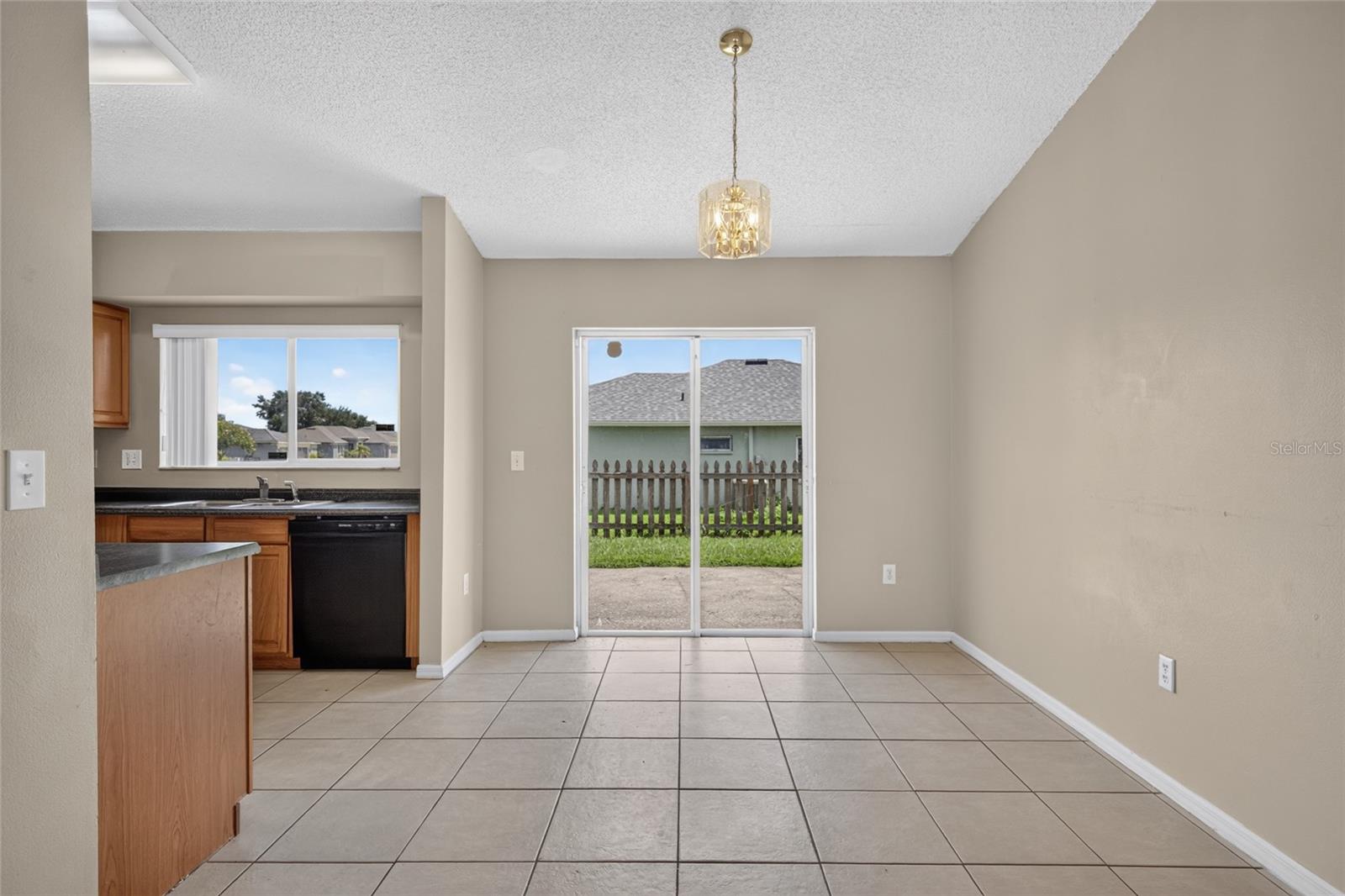 310 SHELBY BROOKE DR — photo 9
