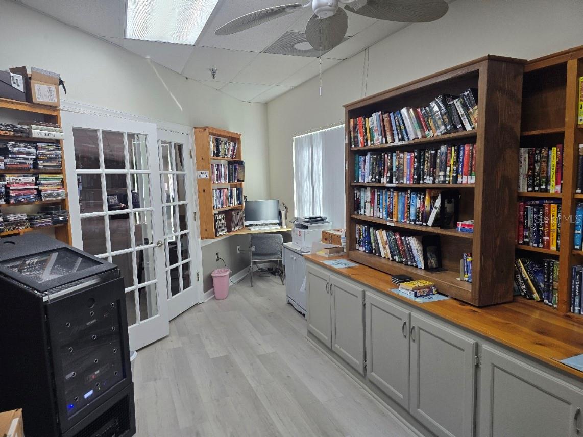 8429 CASTLE GARDEN RD — photo 66