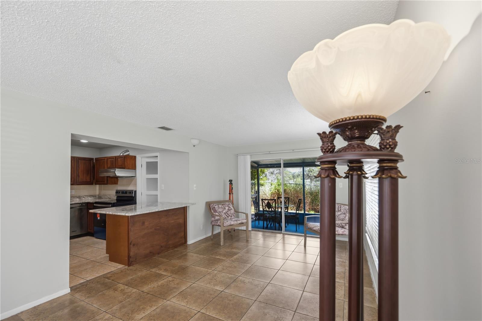 318 BARLOW AVE #71 — photo 6