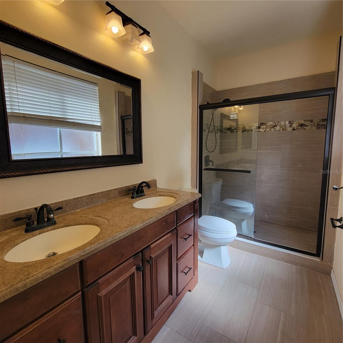 10419 GOLDENBROOK WAY — photo 6