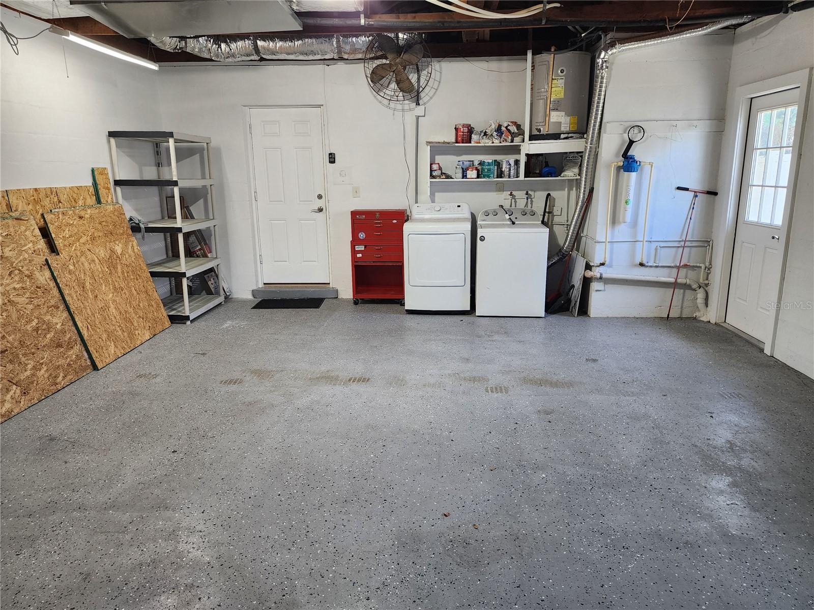 2347 EASTWOOD DR — photo 14