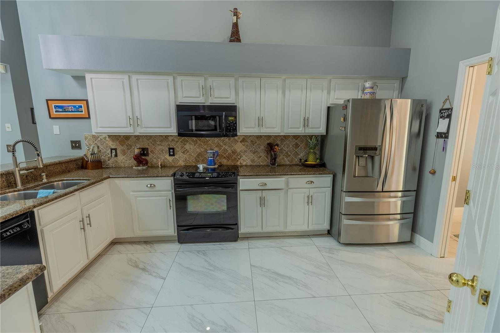 8809 EAGLE WATCH DR — photo 13
