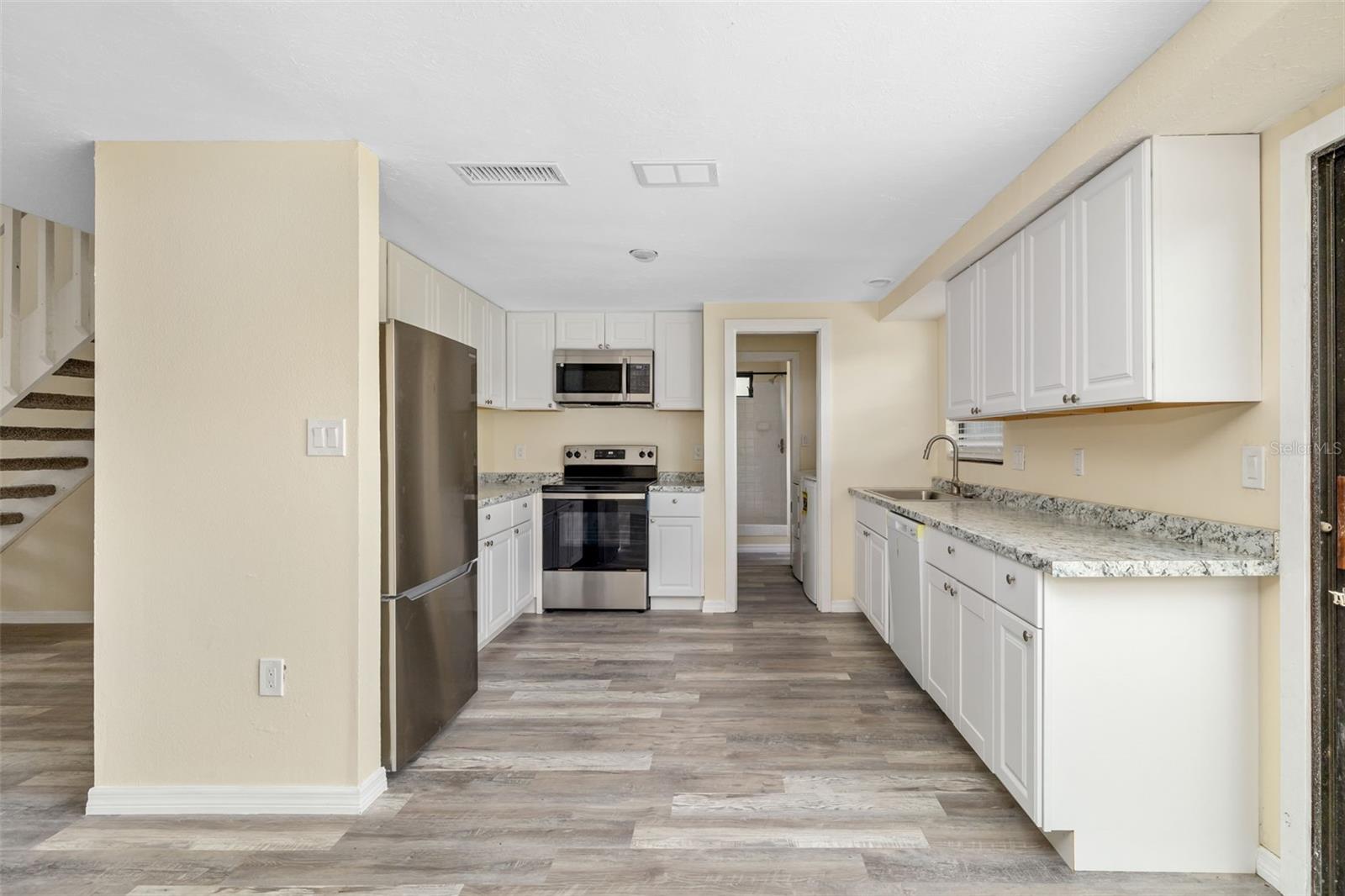 2004 WOOD HOLLOW PL — photo 12